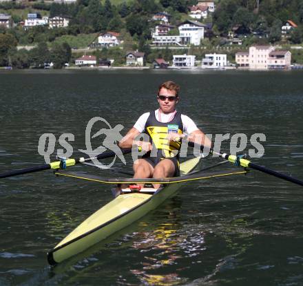 Rudern. Oesterreichische Meisterschaft. Mario Santer. Ossiacher See, am 22.9.2012.
Foto: Kuess
---
pressefotos, pressefotografie, kuess, qs, qspictures, sport, bild, bilder, bilddatenbank