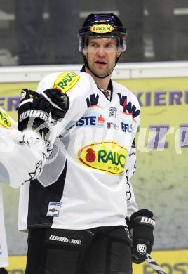 EBEL. Eishockey Bundesligal. EC VSV gegen Dornbirner Eishockey Club.  Torjubel, Michael Henrich (Dornbirn). Villach, am 7.10.2012.
Foto: Kuess 


---
pressefotos, pressefotografie, kuess, qs, qspictures, sport, bild, bilder, bilddatenbank