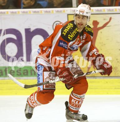 EBEL. Eishockey Bundesliga. EC KAC gegen EC Red Bull Salzburg.  Martin Schumnig (KAC). Klagenfurt, am 28.10.2012.
Foto: Kuess 


---
pressefotos, pressefotografie, kuess, qs, qspictures, sport, bild, bilder, bilddatenbank