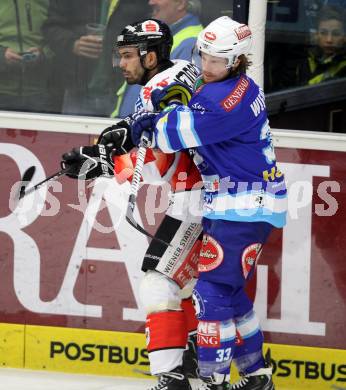 EBEL. Eishockey Bundesliga. EC VSV gegen HC TWK Innsbruck "Die Haie".  Andreas Wiedergut,  (VSV), Benedikt Schennach (Innsbruck). Villach, am 30.10.2012.
Foto: Kuess 


---
pressefotos, pressefotografie, kuess, qs, qspictures, sport, bild, bilder, bilddatenbank