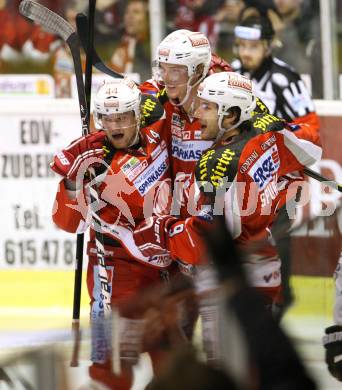 EBEL. Eishockey Bundesliga. EC KAC gegen Dornbirner Eishockey Club.   Torjubel Tyler Myers, Tyler Spurgeon, Markus Primann, (KAC). Klagenfurt, am 30.10.2012.
Foto: Kuess 


---
pressefotos, pressefotografie, kuess, qs, qspictures, sport, bild, bilder, bilddatenbank