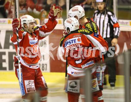 EBEL. Eishockey Bundesliga. EC KAC gegen Dornbirner Eishockey Club.   Torjubel Tyler Myers, Tyler Spurgeon, Markus Primann, (KAC). Klagenfurt, am 30.10.2012.
Foto: Kuess 


---
pressefotos, pressefotografie, kuess, qs, qspictures, sport, bild, bilder, bilddatenbank