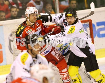 EBEL. Eishockey Bundesliga. EC KAC gegen Dornbirner Eishockey Club.   John Lammers,  (KAC), Christoph Harand (Dornbirn). Klagenfurt, am 30.10.2012.
Foto: Kuess 


---
pressefotos, pressefotografie, kuess, qs, qspictures, sport, bild, bilder, bilddatenbank