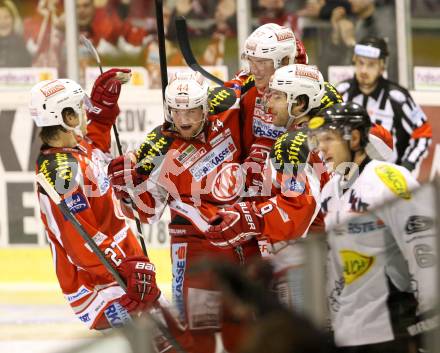 EBEL. Eishockey Bundesliga. EC KAC gegen Dornbirner Eishockey Club.   Torjubel Tyler Myers, Tyler Spurgeon, Markus Primann, HUNDERTPFUND Thomas (KAC). Klagenfurt, am 30.10.2012.
Foto: Kuess 


---
pressefotos, pressefotografie, kuess, qs, qspictures, sport, bild, bilder, bilddatenbank