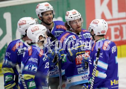 EBEL. Eishockey Bundesliga. EC VSV gegen HC TWK Innsbruck "Die Haie".  Torjubel VSV. Villach, am 30.10.2012.
Foto: Kuess 


---
pressefotos, pressefotografie, kuess, qs, qspictures, sport, bild, bilder, bilddatenbank