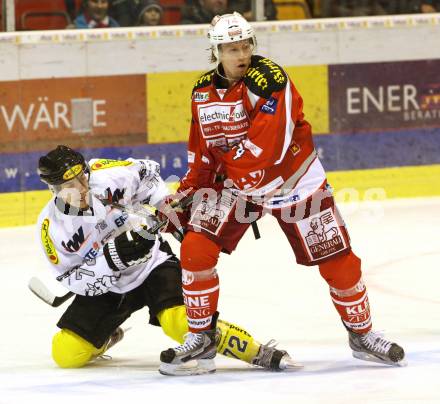 EBEL. Eishockey Bundesliga. EC KAC gegen Dornbirner Eishockey Club.   Jamie Lundmark,  (KAC), Michael Lebler (Dornbirn). Klagenfurt, am 30.10.2012.
Foto: Kuess 


---
pressefotos, pressefotografie, kuess, qs, qspictures, sport, bild, bilder, bilddatenbank