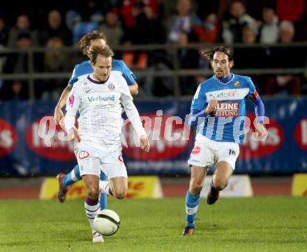 Fussball. OEFB Cup. VSV gegen Austria Wien. Mario Ramusch, (VSV), Tomas Jun (Austria Wien). Villach, 31.10.2012. 
Foto: Kuess

---
pressefotos, pressefotografie, kuess, qs, qspictures, sport, bild, bilder, bilddatenbank