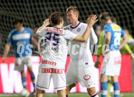 Fussball. OEFB Cup. VSV gegen Austria Wien. Torjubel James Holland, Roman Kienast (Austria Wien). Villach, 31.10.2012. 
Foto: Kuess

---
pressefotos, pressefotografie, kuess, qs, qspictures, sport, bild, bilder, bilddatenbank