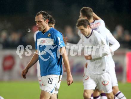 Fussball. OEFB Cup. VSV gegen Austria Wien. Christian Prawda,  (VSV), Torjubel Austria Wien. Villach, 31.10.2012. 
Foto: Kuess

---
pressefotos, pressefotografie, kuess, qs, qspictures, sport, bild, bilder, bilddatenbank