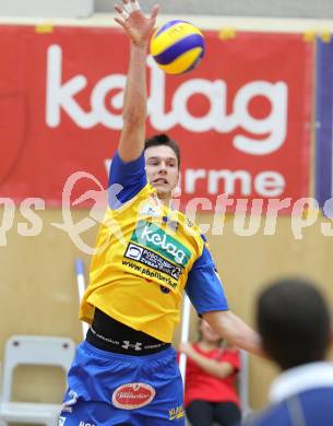 Volleyball. MEVZA. SK Aich/Dob gegen Kakanj.  Wojciech Wlodarczyk (Aich/Dob). Bleiburg, 24.10.2012.
Foto: Kuess
---
pressefotos, pressefotografie, kuess, qs, qspictures, sport, bild, bilder, bilddatenbank