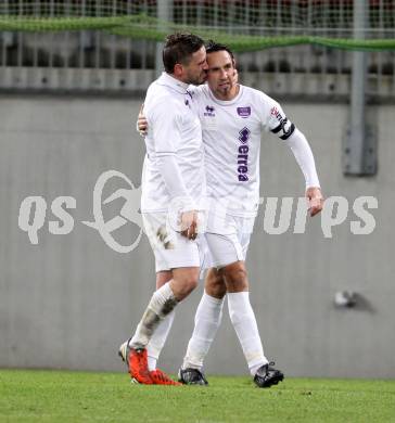 Fussball Regionalliga. SK Austria Klagenfurt gegen Kalsdorf. Torjubel Matthias Dollinger, Grega Triplat (Klagenfurt). Klagenfurt, 3.11.2012.
Foto: Kuess
---
pressefotos, pressefotografie, kuess, qs, qspictures, sport, bild, bilder, bilddatenbank