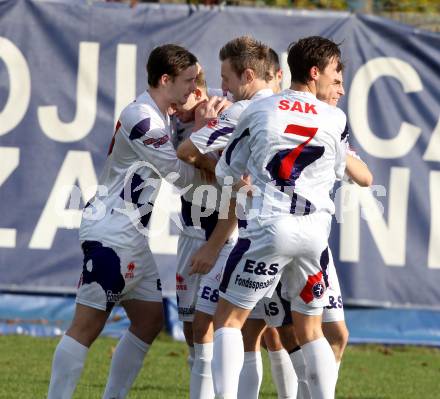 Fussball Regionalliga. SAK gegen Wallern. Torjubel SAK. Klagenfurt, 3.11.2012.
Foto: Kuess
---
pressefotos, pressefotografie, kuess, qs, qspictures, sport, bild, bilder, bilddatenbank