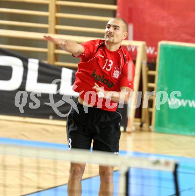 Volleyball BUndesliga. VBK Woerthersee Loewen gegen VC Amstetten. Martin Tichy (Woerthersee Loewen). KLagenfurt, am 4.11.2012.
Foto: Kuess
---
pressefotos, pressefotografie, kuess, qs, qspictures, sport, bild, bilder, bilddatenbank