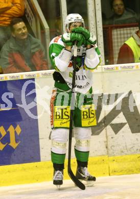 EBEL. Eishockey Bundesliga. EC KAC gegen HDD TELEMACH Olimpija Ljubljana.  Michael Ratchuk (Laibach). Klagenfurt, am 4.11.2012.
Foto: Kuess 


---
pressefotos, pressefotografie, kuess, qs, qspictures, sport, bild, bilder, bilddatenbank