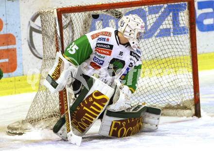 EBEL. Eishockey Bundesliga. EC KAC gegen HDD TELEMACH Olimpija Ljubljana. Tor von Thomas Koch  (KAC), Jerry Kuhn (Laibach). Klagenfurt, am 4.11.2012.
Foto: Kuess 


---
pressefotos, pressefotografie, kuess, qs, qspictures, sport, bild, bilder, bilddatenbank