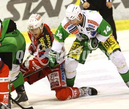 EBEL. Eishockey Bundesliga. EC KAC gegen HDD TELEMACH Olimpija Ljubljana.  Geier Manuel, (KAC),  Matej Hocevar (Laibach). Klagenfurt, am 4.11.2012.
Foto: Kuess 


---
pressefotos, pressefotografie, kuess, qs, qspictures, sport, bild, bilder, bilddatenbank