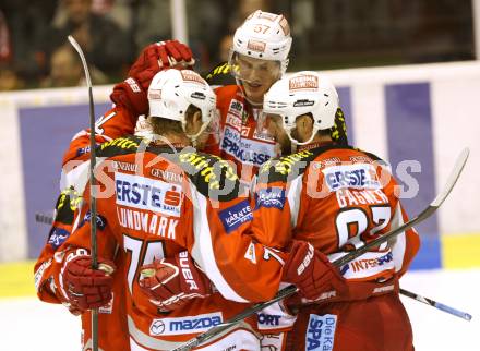 EBEL. Eishockey Bundesliga. EC KAC gegen HDD TELEMACH Olimpija Ljubljana. Torjubel Sam Gagner, Tyler Myers  (KAC).. Klagenfurt, am 4.11.2012.
Foto: Kuess 


---
pressefotos, pressefotografie, kuess, qs, qspictures, sport, bild, bilder, bilddatenbank