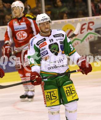 EBEL. Eishockey Bundesliga. EC KAC gegen HDD TELEMACH Olimpija Ljubljana. Jan Mursak (Laibach). Klagenfurt, am 4.11.2012.
Foto: Kuess 


---
pressefotos, pressefotografie, kuess, qs, qspictures, sport, bild, bilder, bilddatenbank