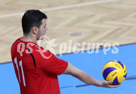 Volleyball BUndesliga. VBK Woerthersee Loewen gegen VC Amstetten. Simon Fruehbauer (Woerthersee Loewen). KLagenfurt, am 4.11.2012.
Foto: Kuess
---
pressefotos, pressefotografie, kuess, qs, qspictures, sport, bild, bilder, bilddatenbank