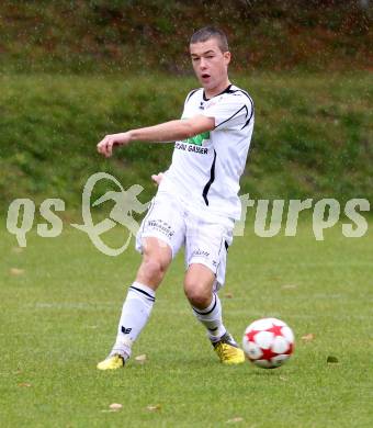 Fussball Unterliga Ost. Ludmannsdorf gegen Liebenfels. Marcel Quantschnig (Ludmannsdorf). Ludmannsdorf, am 11.11.2012.
Foto: Kuess
---
pressefotos, pressefotografie, kuess, qs, qspictures, sport, bild, bilder, bilddatenbank