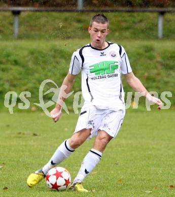 Fussball Unterliga Ost. Ludmannsdorf gegen Liebenfels. Marcel Quantschnig (Ludmannsdorf). Ludmannsdorf, am 11.11.2012.
Foto: Kuess
---
pressefotos, pressefotografie, kuess, qs, qspictures, sport, bild, bilder, bilddatenbank