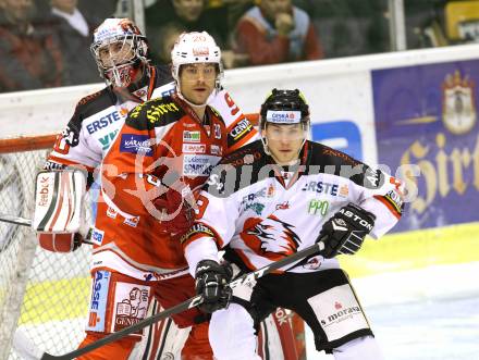 EBEL. Eishockey Bundesliga. EC KAC gegen HC Orli Znojmo. John Lammers,   (KAC),  Martin Planek, Ondrej Kacetl  (Znojmo). Klagenfurt, am 14.11.2012.
Foto: Kuess 


---
pressefotos, pressefotografie, kuess, qs, qspictures, sport, bild, bilder, bilddatenbank