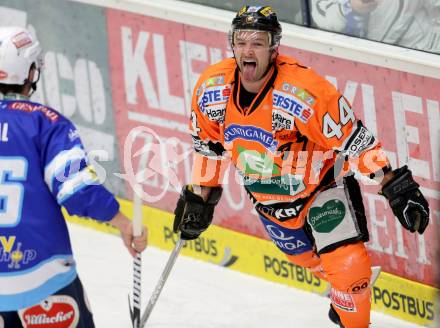 EBEL. Eishockey Bundesliga. EC VSV gegen Moser Medical Graz 99ers.  Torjubel Olivier Latendresse (Graz). Villach, am 14.11.2012.
Foto: Kuess 


---
pressefotos, pressefotografie, kuess, qs, qspictures, sport, bild, bilder, bilddatenbank