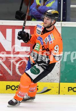 EBEL. Eishockey Bundesliga. EC VSV gegen Moser Medical Graz 99ers.  Torjubel Robert Wren (Graz). Villach, am 14.11.2012.
Foto: Kuess 


---
pressefotos, pressefotografie, kuess, qs, qspictures, sport, bild, bilder, bilddatenbank