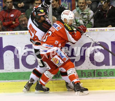 EBEL. Eishockey Bundesliga. EC KAC gegen HC Orli Znojmo. Johannes Kirisits,  (KAC), Burke Henry  (Znojmo). Klagenfurt, am 14.11.2012.
Foto: Kuess 


---
pressefotos, pressefotografie, kuess, qs, qspictures, sport, bild, bilder, bilddatenbank