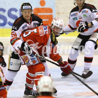 EBEL. Eishockey Bundesliga. EC KAC gegen HC Orli Znojmo.  Paul Schellander, (KAC), Jan Seda  (Znojmo). Klagenfurt, am 14.11.2012.
Foto: Kuess 


---
pressefotos, pressefotografie, kuess, qs, qspictures, sport, bild, bilder, bilddatenbank