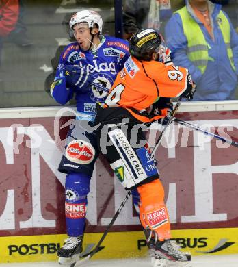 EBEL. Eishockey Bundesliga. EC VSV gegen Moser Medical Graz 99ers.  Justin Taylor,  (VSV), Taylor Holst (Graz). Villach, am 14.11.2012.
Foto: Kuess 


---
pressefotos, pressefotografie, kuess, qs, qspictures, sport, bild, bilder, bilddatenbank