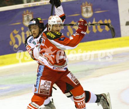 EBEL. Eishockey Bundesliga. EC KAC gegen HC Orli Znojmo.  Kevin Doell, (KAC), Petr Beranek  (Znojmo). Klagenfurt, am 14.11.2012.
Foto: Kuess 


---
pressefotos, pressefotografie, kuess, qs, qspictures, sport, bild, bilder, bilddatenbank