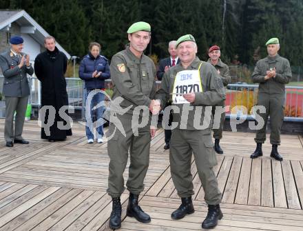 Verabschiedung Joe Tiger Pachler.  Faaker See, 15.11.2012.
Foto: Kuess
---
pressefotos, pressefotografie, kuess, qs, qspictures, sport, bild, bilder, bilddatenbank