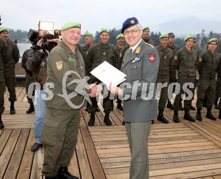 Verabschiedung Joe Tiger Pachler.  Faaker See, 15.11.2012.
Foto: Kuess
---
pressefotos, pressefotografie, kuess, qs, qspictures, sport, bild, bilder, bilddatenbank