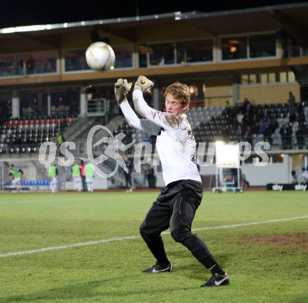 Fussball. Bundesliga. RZ Pellets WAC gegen FC Admira Wacker Moedling.  Christian Dobnik (WAC). Wolfsberg, 17.11.2012.
Foto: Kuess

---
pressefotos, pressefotografie, kuess, qs, qspictures, sport, bild, bilder, bilddatenbank