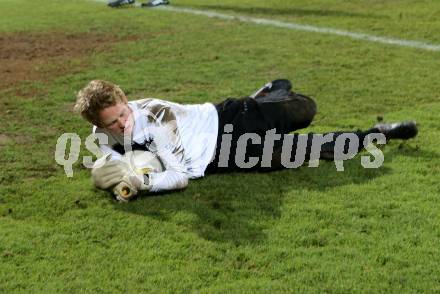 Fussball. Bundesliga. RZ Pellets WAC gegen FC Admira Wacker Moedling.  Christian Dobnik (WAC). Wolfsberg, 17.11.2012.
Foto: Kuess

---
pressefotos, pressefotografie, kuess, qs, qspictures, sport, bild, bilder, bilddatenbank