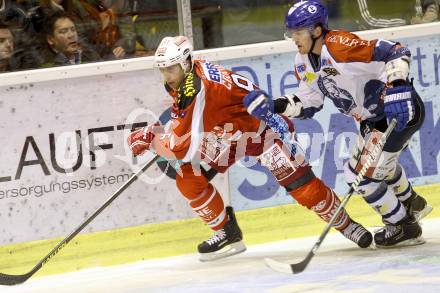 EBEL. Eishockey Bundesliga. EC KAC gegen KHL Medvescak Zagreb. Andrew Cogliano,   (KAC), Adam Naglich (Zagreb). Klagenfurt, am 20.11.2012.
Foto: Kuess 


---
pressefotos, pressefotografie, kuess, qs, qspictures, sport, bild, bilder, bilddatenbank