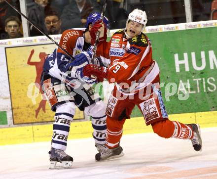 EBEL. Eishockey Bundesliga. EC KAC gegen KHL Medvescak Zagreb. Kevin Doell,   (KAC), David Brine (Zagreb). Klagenfurt, am 20.11.2012.
Foto: Kuess 


---
pressefotos, pressefotografie, kuess, qs, qspictures, sport, bild, bilder, bilddatenbank