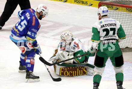 EBEL. Eishockey Bundesliga. EC VSV gegen HDD TELEMACH Olimpija Ljubljana. Scott Hotham,  (VSV), Jerry Kuhn, Michael Ratchuk (Laibach). Villach, am 20.11.2012.
Foto: Kuess 


---
pressefotos, pressefotografie, kuess, qs, qspictures, sport, bild, bilder, bilddatenbank