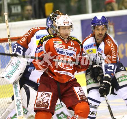 EBEL. Eishockey Bundesliga. EC KAC gegen KHL Medvescak Zagreb. Jamie Lundmark,  (KAC), Robert Kristan, Alan Letang  (Zagreb). Klagenfurt, am 20.11.2012.
Foto: Kuess 


---
pressefotos, pressefotografie, kuess, qs, qspictures, sport, bild, bilder, bilddatenbank