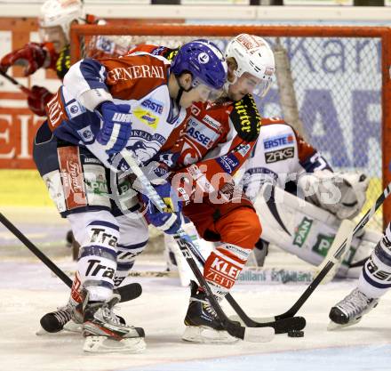 EBEL. Eishockey Bundesliga. EC KAC gegen KHL Medvescak Zagreb.  Stefan Schumnig, (KAC), Brandon Buck  (Zagreb). Klagenfurt, am 20.11.2012.
Foto: Kuess 


---
pressefotos, pressefotografie, kuess, qs, qspictures, sport, bild, bilder, bilddatenbank