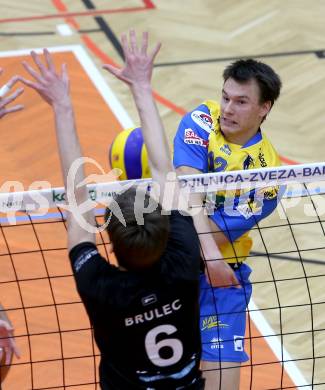 Volleyball. CEV-Cup. Aich/Dob gegen Calcit Kamnik.  Wlodarczyk Wojciech (Aich(/Dob). Bleiburg, 21.11.2012.
Foto: Kuess

---
pressefotos, pressefotografie, kuess, qs, qspictures, sport, bild, bilder, bilddatenbank