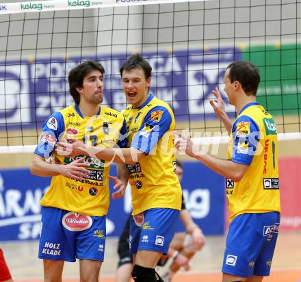 Volleyball. CEV-Cup. Aich/Dob gegen Calcit Kamnik. Jubel (Aich/Dob). Bleiburg, 21.11.2012.
Foto: Kuess

---
pressefotos, pressefotografie, kuess, qs, qspictures, sport, bild, bilder, bilddatenbank