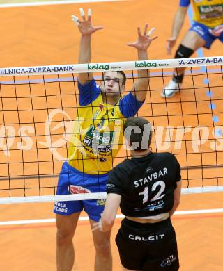 Volleyball. CEV-Cup. Aich/Dob gegen Calcit Kamnik. Hruska Michal (Aich(/Dob). Bleiburg, 21.11.2012.
Foto: Kuess

---
pressefotos, pressefotografie, kuess, qs, qspictures, sport, bild, bilder, bilddatenbank