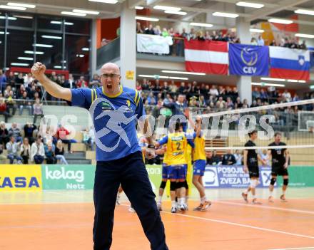 Volleyball. CEV-Cup. Aich/Dob gegen Calcit Kamnik. Jubel Bogdan Kotnik  (Aich/Dob). Bleiburg, 21.11.2012.
Foto: Kuess

---
pressefotos, pressefotografie, kuess, qs, qspictures, sport, bild, bilder, bilddatenbank