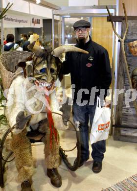 Eishockey. VSV. Brauchtumsmesse. Markus Peintner. Klagenfurt, 24.11.2012.
Foto: Kuess
---
pressefotos, pressefotografie, kuess, qs, qspictures, sport, bild, bilder, bilddatenbank