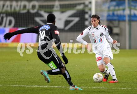 Fussball Bundesliga. RZ Pellets WAC gegen Sturm Graz. Dario Baldauf, (WAC), Richard Sukuta  (Sturm Graz). Klagenfurt, am 27.11.2012.
Foto: Kuess

---
pressefotos, pressefotografie, kuess, qs, qspictures, sport, bild, bilder, bilddatenbank