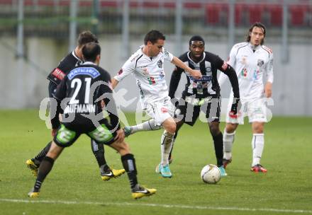 Fussball Bundesliga. RZ Pellets WAC gegen Sturm Graz. Michael Liendl (WAC), TRichard Sukuta (Sturm Graz). Klagenfurt, am 27.11.2012.
Foto: Kuess
---
pressefotos, pressefotografie, kuess, qs, qspictures, sport, bild, bilder, bilddatenbank