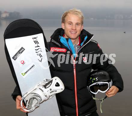 Snowboard. Hanno Douschan. Klagenfurt, Woerthersee, am 19.11.2012.
Foto: Kuess 
---
pressefotos, pressefotografie, kuess, qs, qspictures, sport, bild, bilder, bilddatenbank