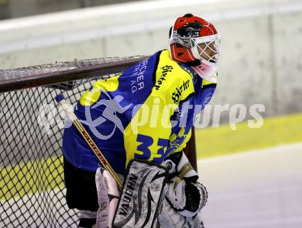 Eishockey. CHL. Tarco Woelfe Klagenfurt gegen 1. EHC Althofen. Florian Weisskircher (Althofen). Klagenfurt, 28.11.2012.
Foto: Kuess
---
pressefotos, pressefotografie, kuess, qs, qspictures, sport, bild, bilder, bilddatenbank